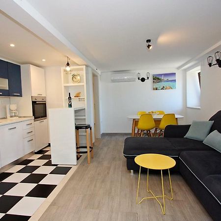 Apartman Ivana Сплитска Екстериор снимка