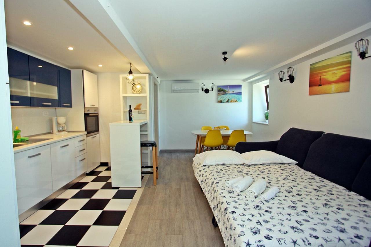 Apartman Ivana Сплитска Екстериор снимка